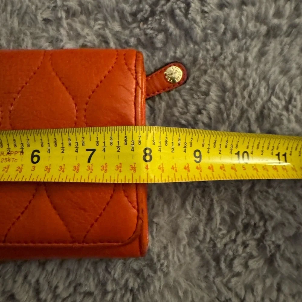 VERA BRADLEY Audrey Leather Quilted Orange Wallet - Picture 15 of 15
